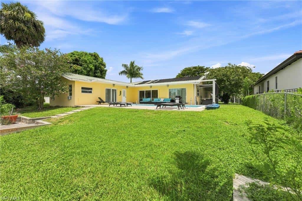 902 El Dorado Pkwy, Cape Coral, photo 25