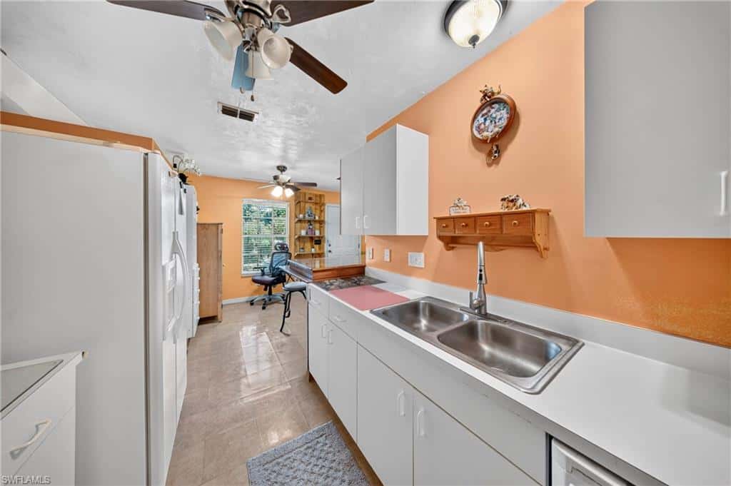 10020 Carolina St #22, Bonita Springs, photo 29