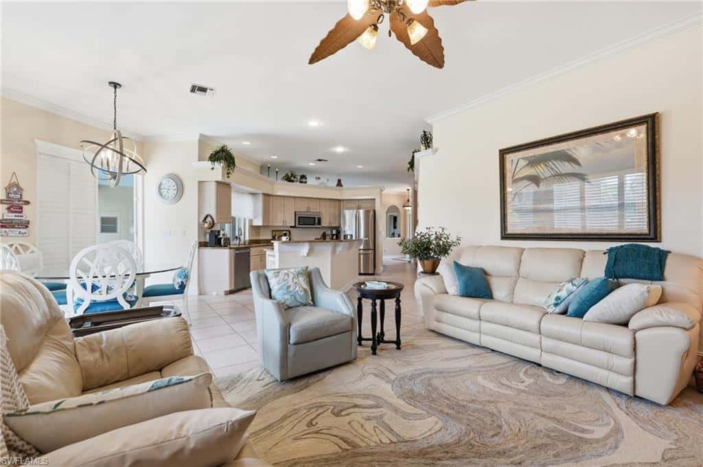 8861 Creek Run Dr, Bonita Springs, photo 6