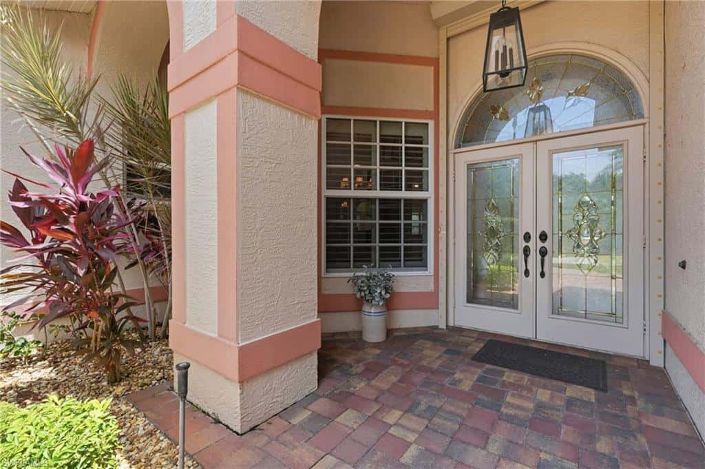 8861 Creek Run Dr, Bonita Springs, photo 4