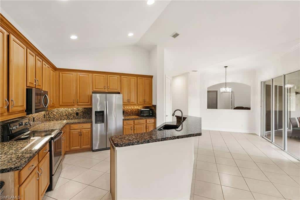 3917 Fabienne Ct, Naples, photo 12