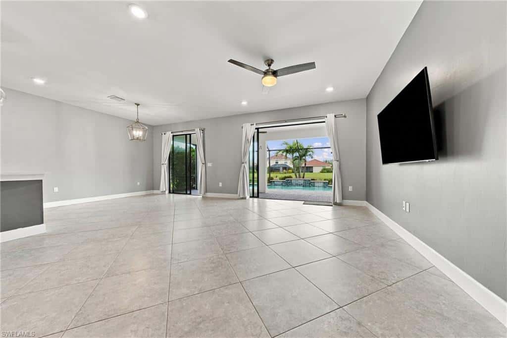 2133 Clementine St, Naples, photo 8