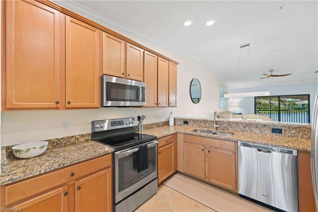 9529 Avellino Way #2825, Naples, photo 5