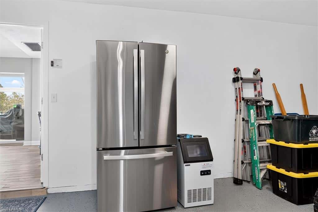 1477 Albatross Rd, Sanibel, photo 32