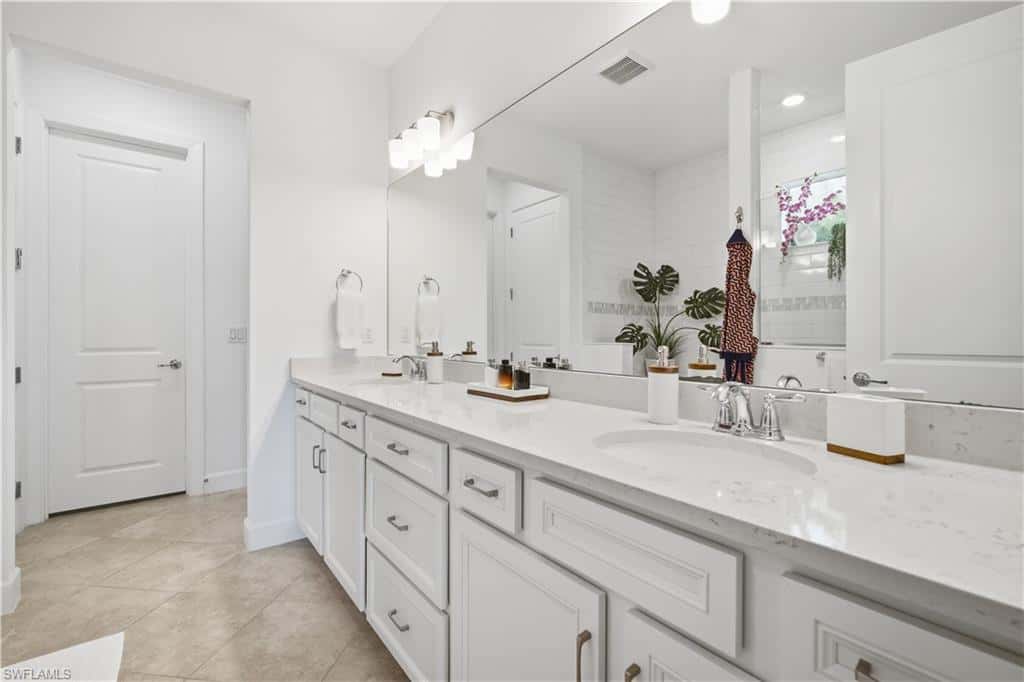 17033 Pine Lily Ln, Punta Gorda, photo 10