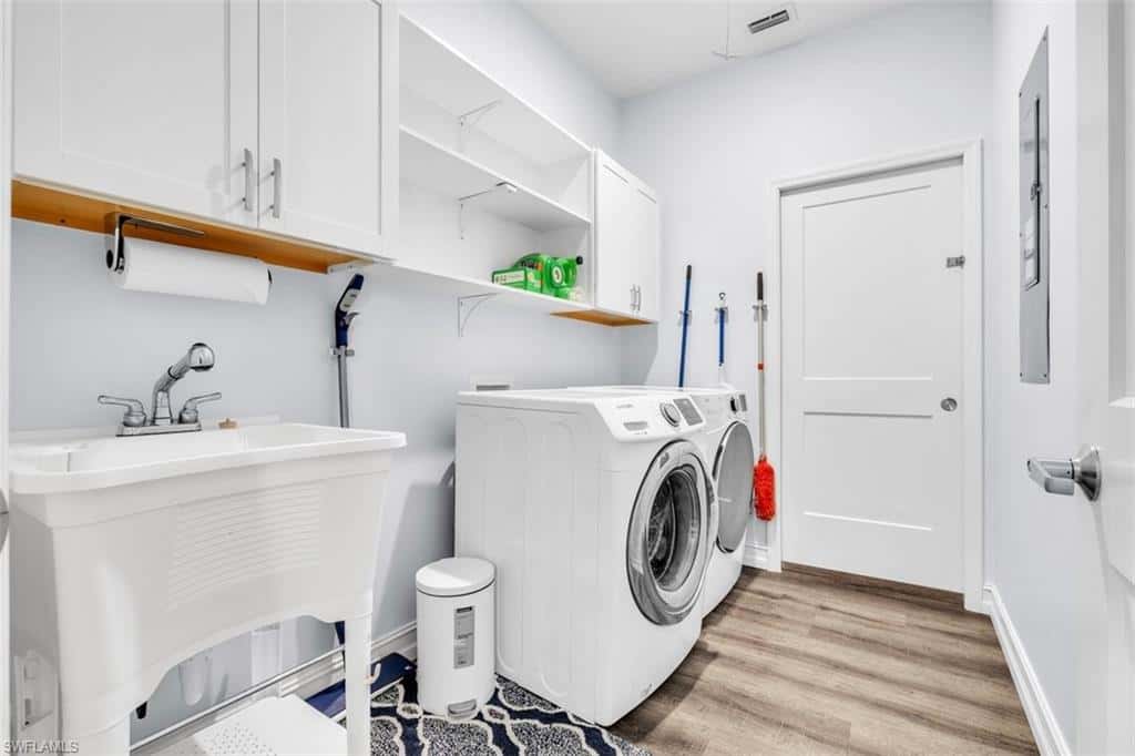 9277 Belding Dr, Sanibel, photo 24