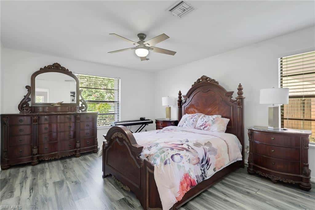 3036 Round Table Ln, Naples, photo 23