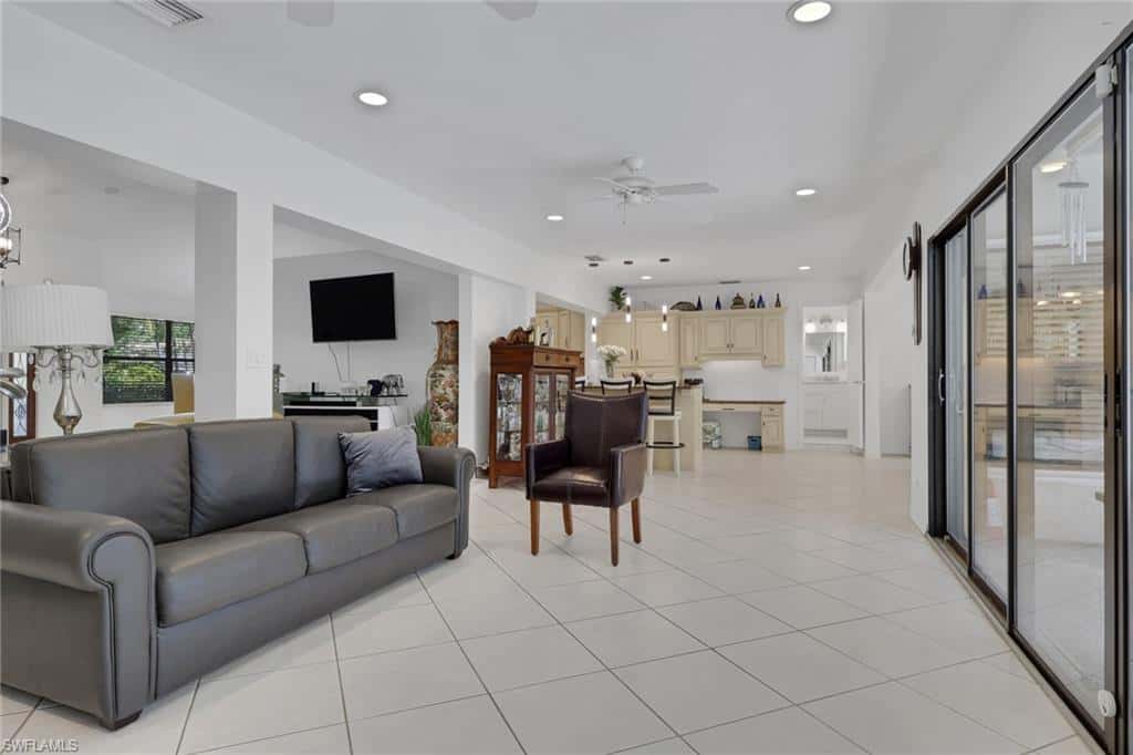 3036 Round Table Ln, Naples, photo 16