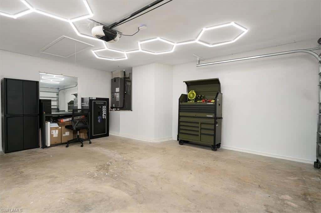8312 Tahiti Rd, Fort Myers, photo 31