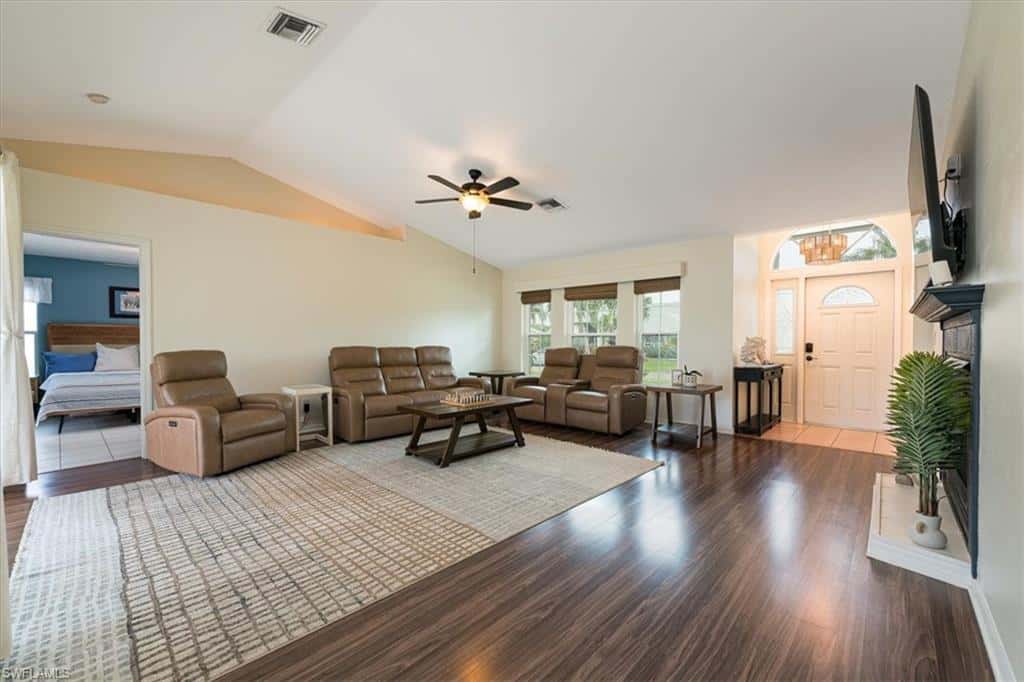 8312 Tahiti Rd, Fort Myers, photo 8