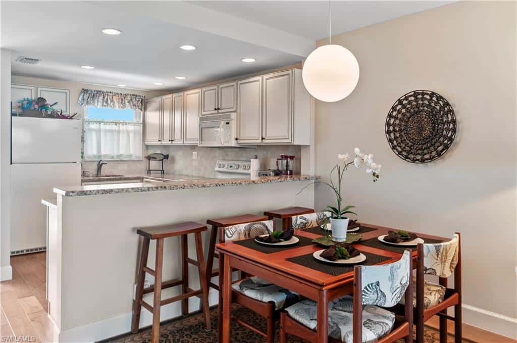 29 High Point Cir #503, Naples, photo 8