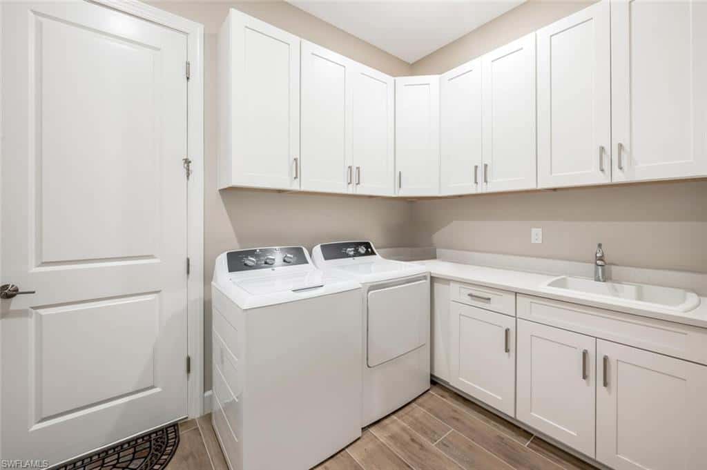 8448 Rosa Ct, Naples, photo 23