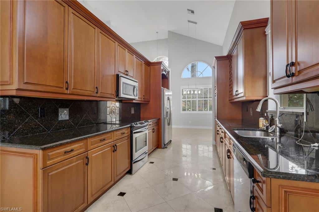 2137 Isla De Palma Cir, Naples, photo 10