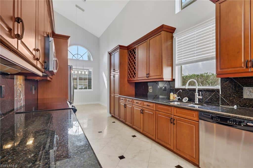 2137 Isla De Palma Cir, Naples, photo 11