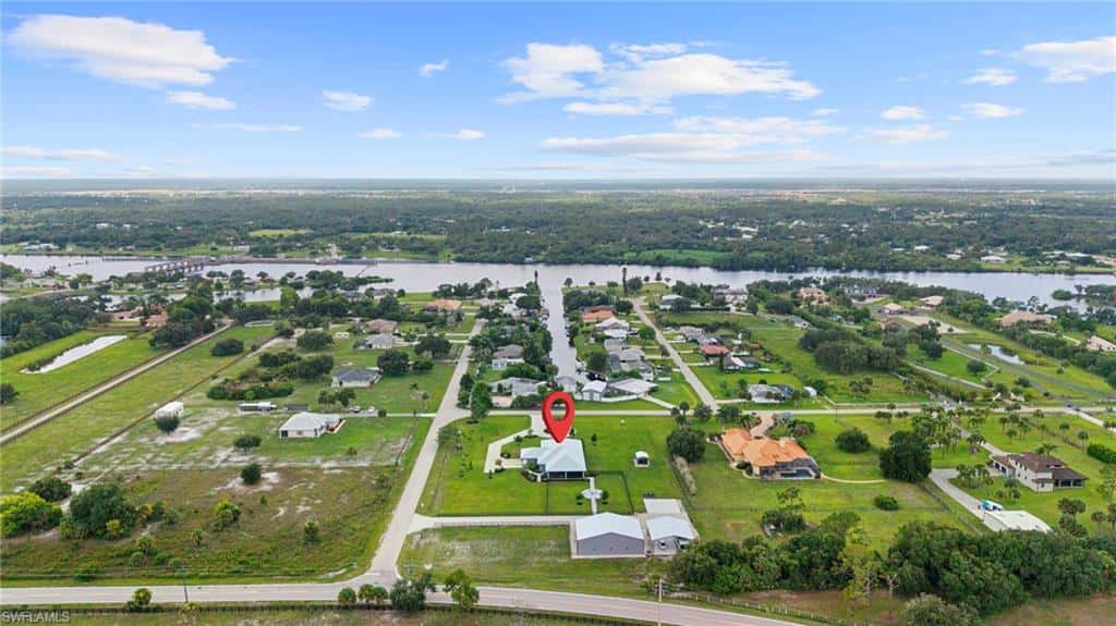15911 Rivercreek Ct, Alva, photo 43