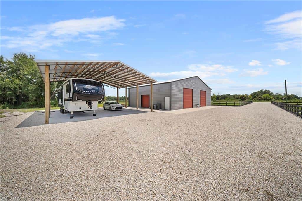 15911 Rivercreek Ct, Alva, photo 34