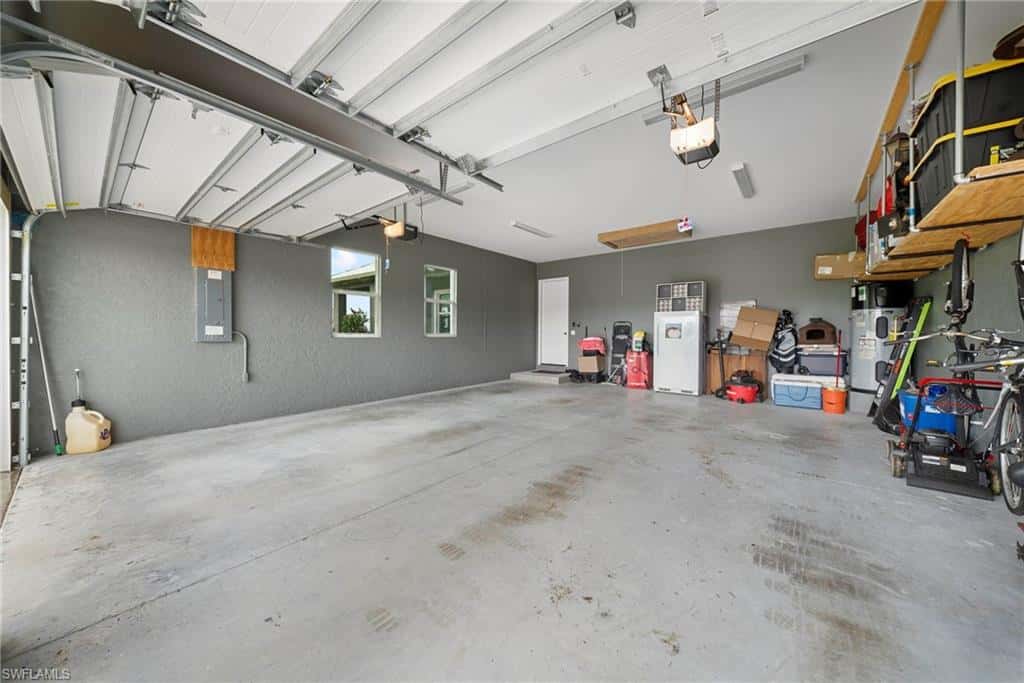 15911 Rivercreek Ct, Alva, photo 39