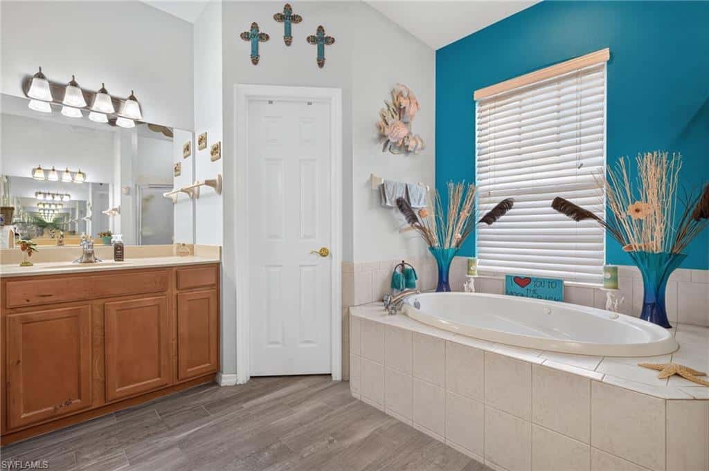 10650 Sir Michaels Place Dr, Bonita Springs, photo 17