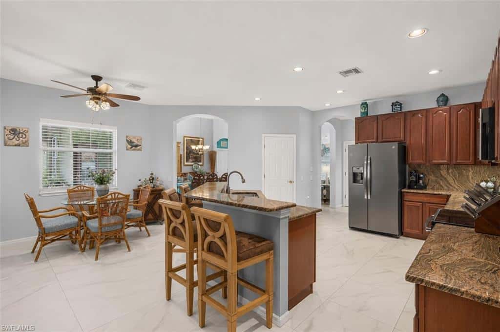 10650 Sir Michaels Place Dr, Bonita Springs, photo 7