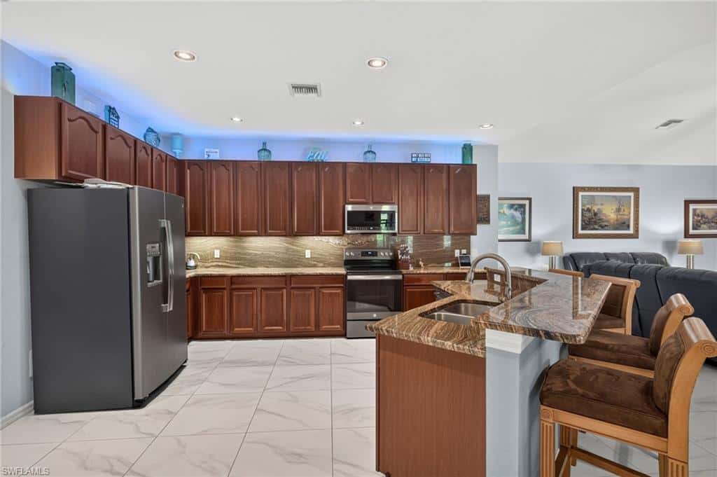 10650 Sir Michaels Place Dr, Bonita Springs, photo 5