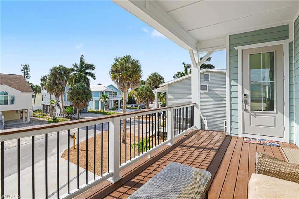 224 Fairweather Ln, Fort Myers Beach, photo 5