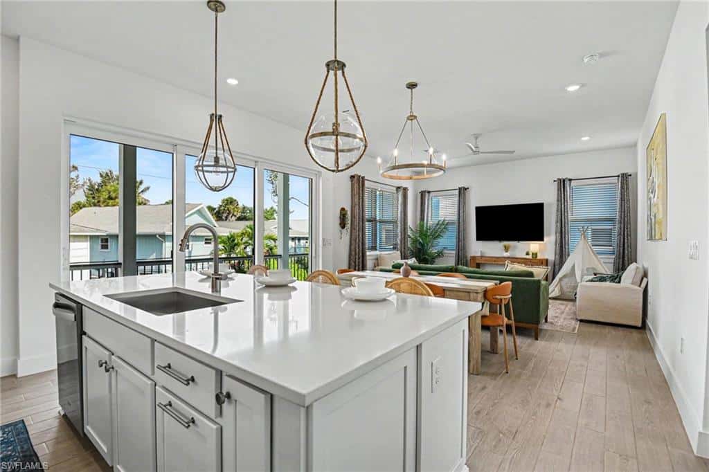 224 Fairweather Ln, Fort Myers Beach, photo 15