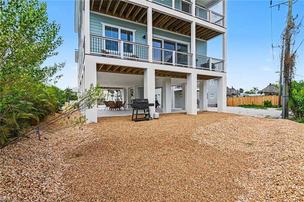 224 Fairweather Ln, Fort Myers Beach, photo 40