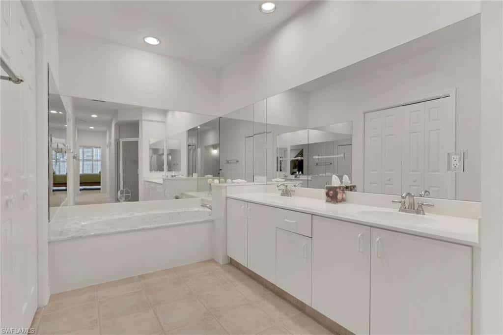 4872 Boulevard Ct, Naples, photo 17