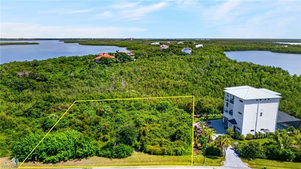 1065 Blue Hill Creek Dr, Marco Island, photo 9