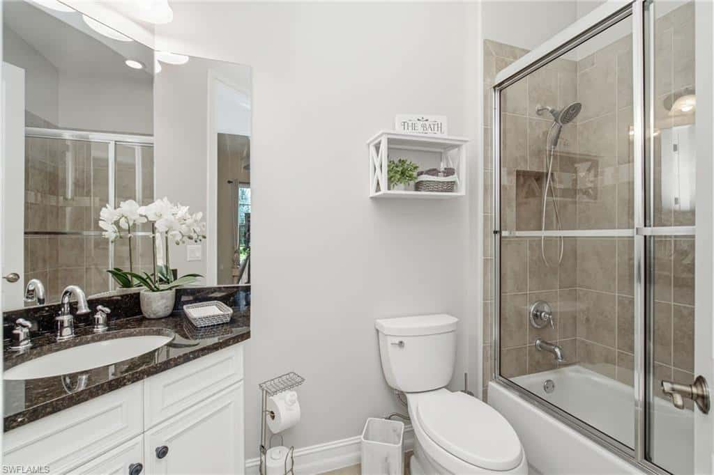 7381 Moorgate Point Way, Naples, photo 18