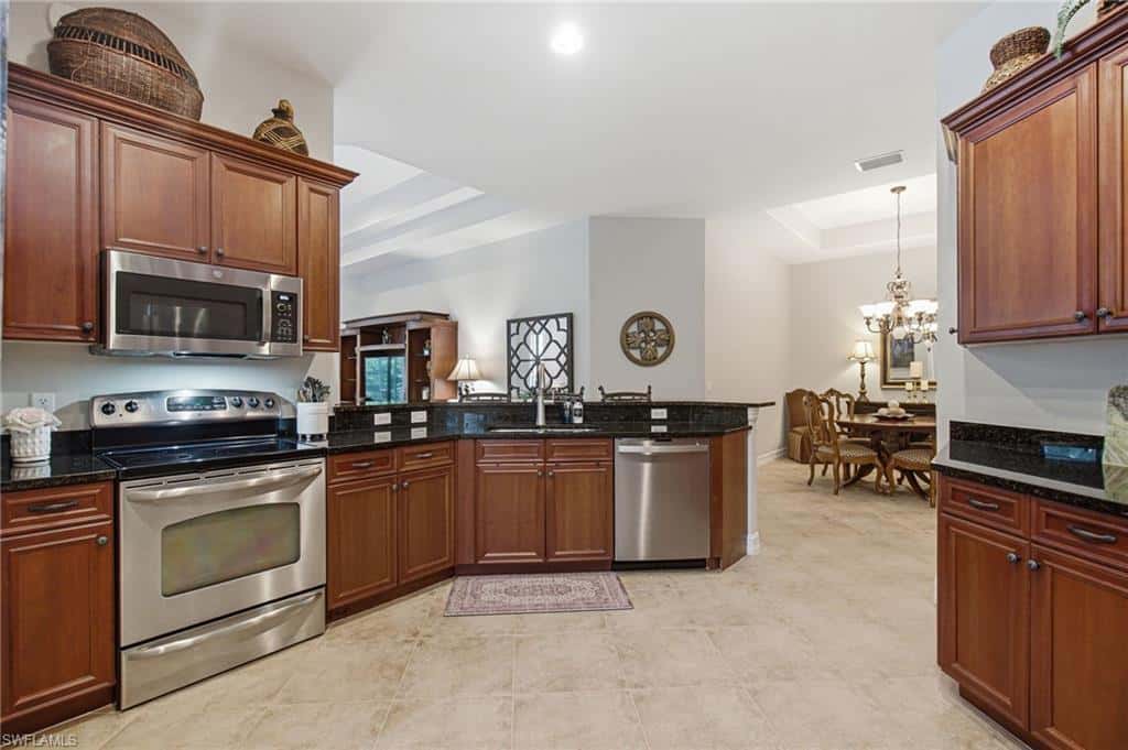 7381 Moorgate Point Way, Naples, photo 11
