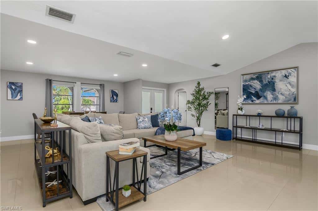 828 51st Ter, Cape Coral, photo 12