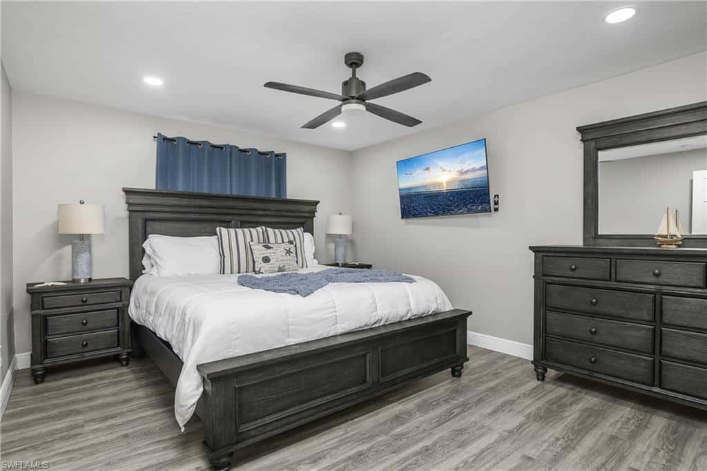 828 51st Ter, Cape Coral, photo 28