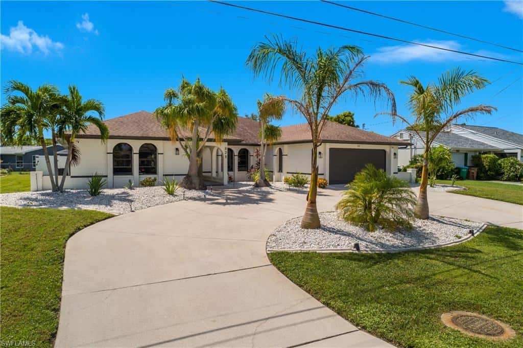 828 51st Ter, Cape Coral, photo 38