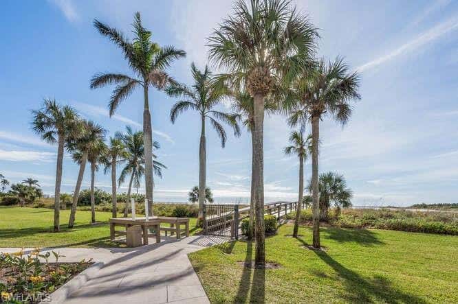260 Seaview Ct #1-208, Marco Island, photo 39