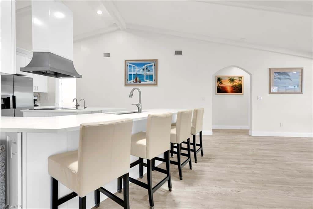 13808 River Forest Dr, Fort Myers, photo 5