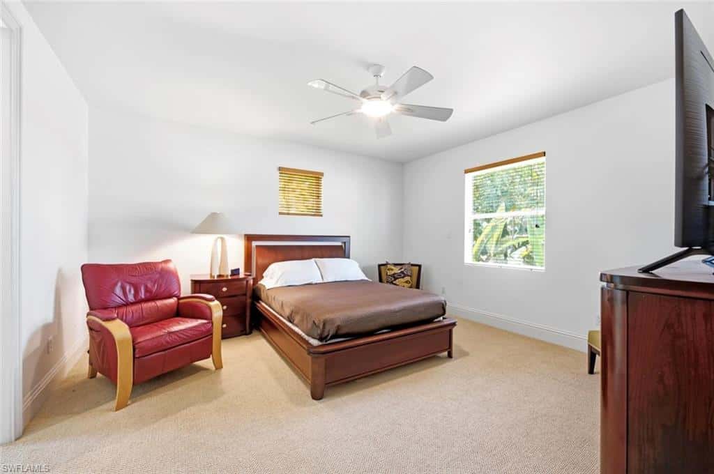 576 96th Ave, Naples, photo 37