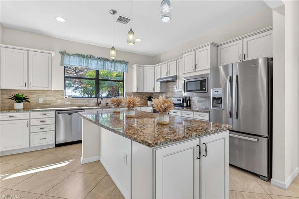20281 Corkscrew Shores Blvd, Estero, photo 12