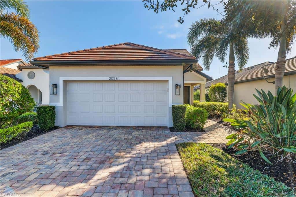 20281 Corkscrew Shores Blvd, Estero, photo 11