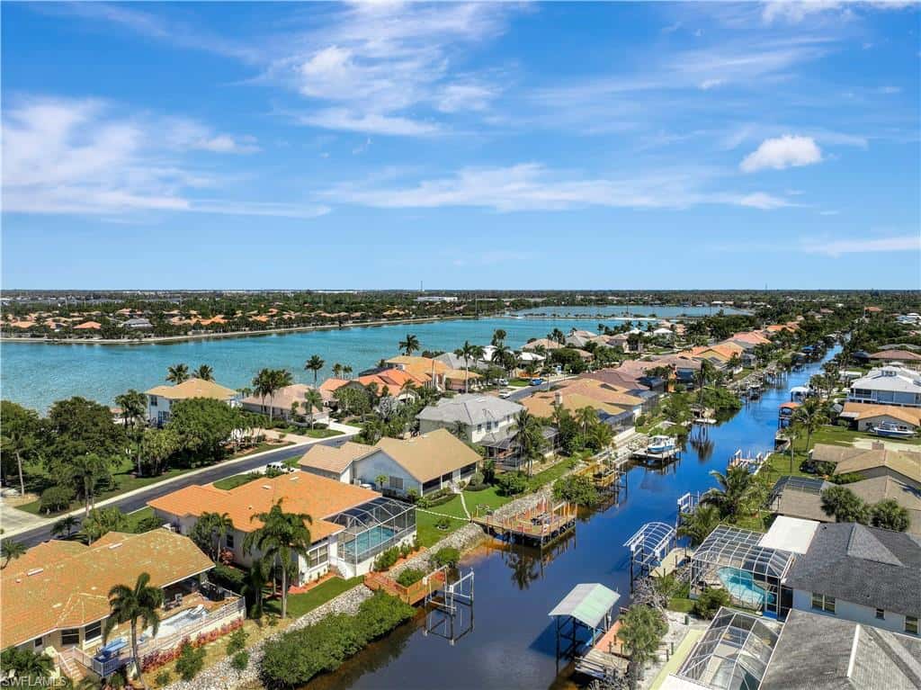 5561 Harborage Dr, Fort Myers, photo 28