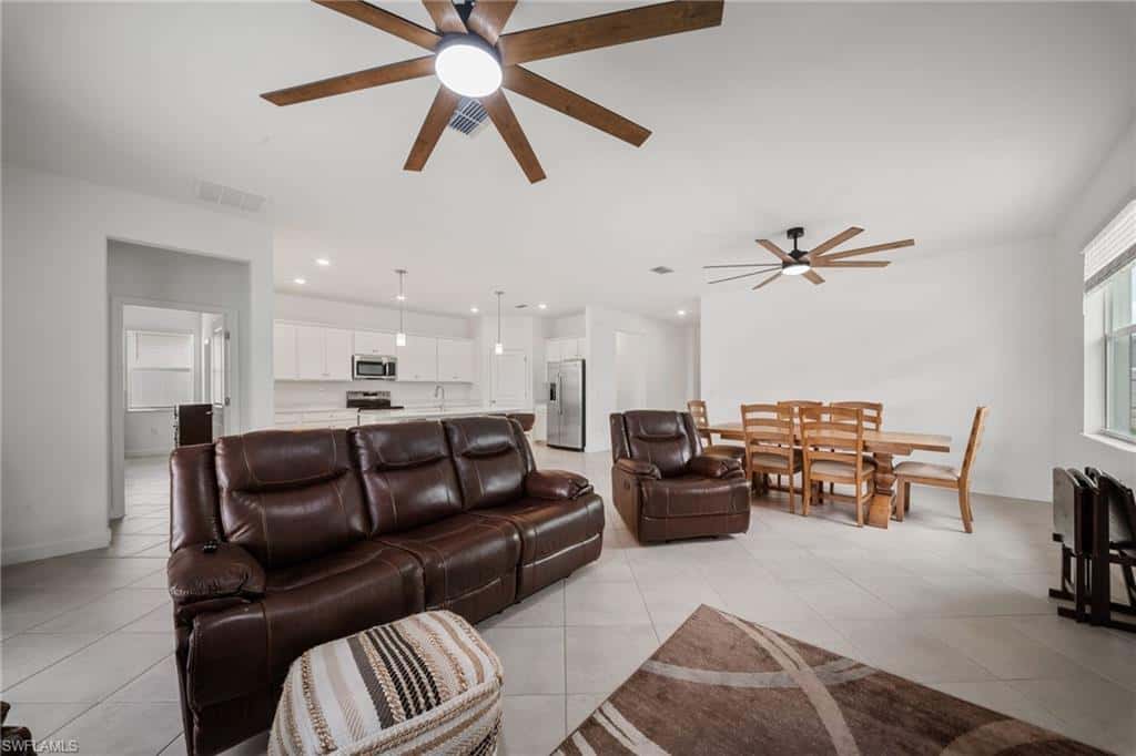 20549 Copperhead Dr, Lehigh Acres, photo 10