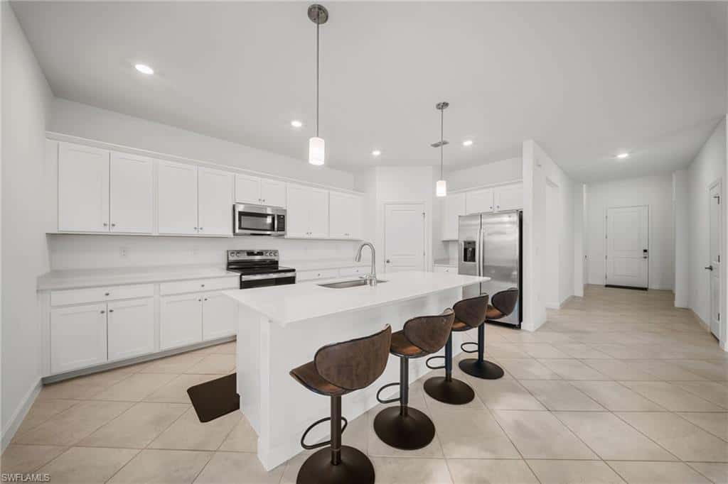 20549 Copperhead Dr, Lehigh Acres, photo 8
