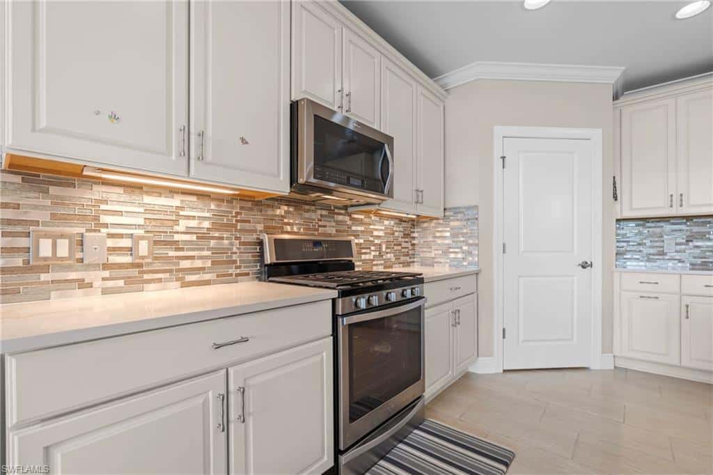 2137 Frangipani Cir #102, Naples, photo 13