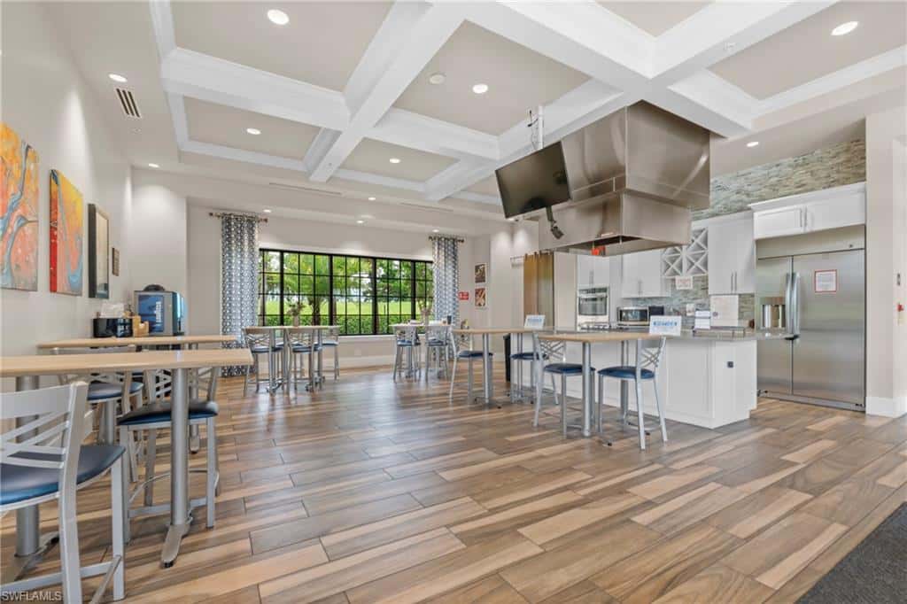 2137 Frangipani Cir #102, Naples, photo 30