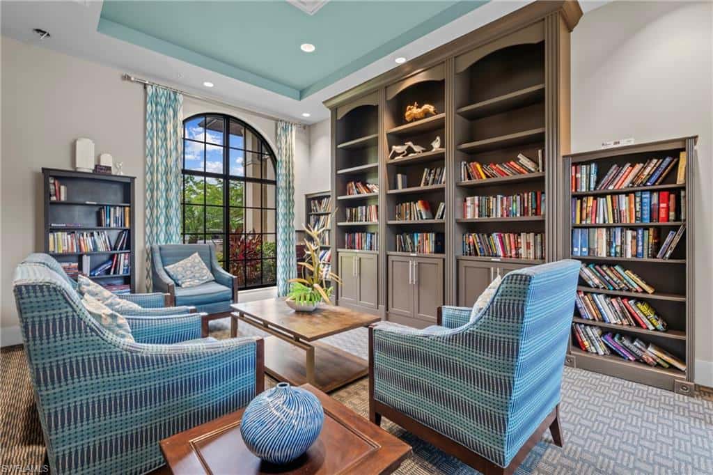 2137 Frangipani Cir #102, Naples, photo 33