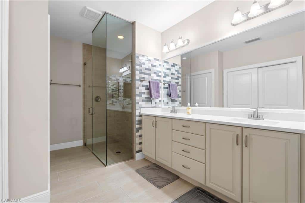 2137 Frangipani Cir #102, Naples, photo 18