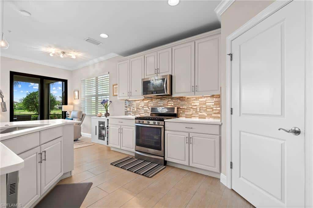 2137 Frangipani Cir #102, Naples, photo 11