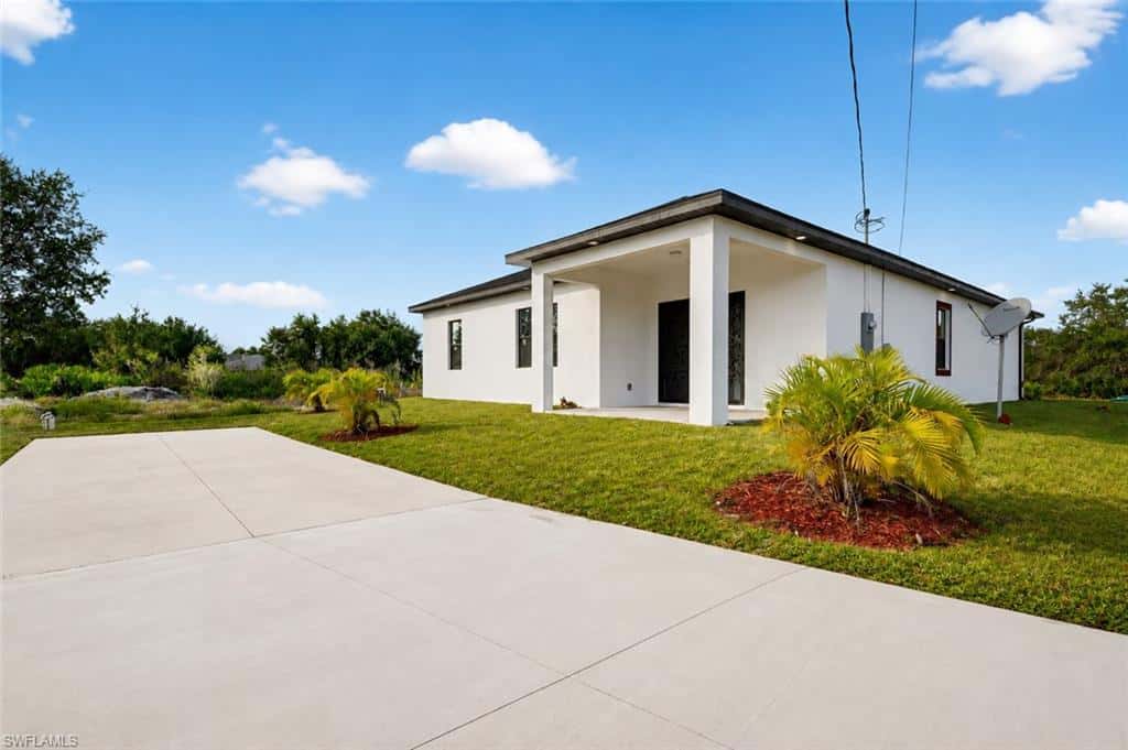 2513 69th St, Lehigh Acres, photo 4