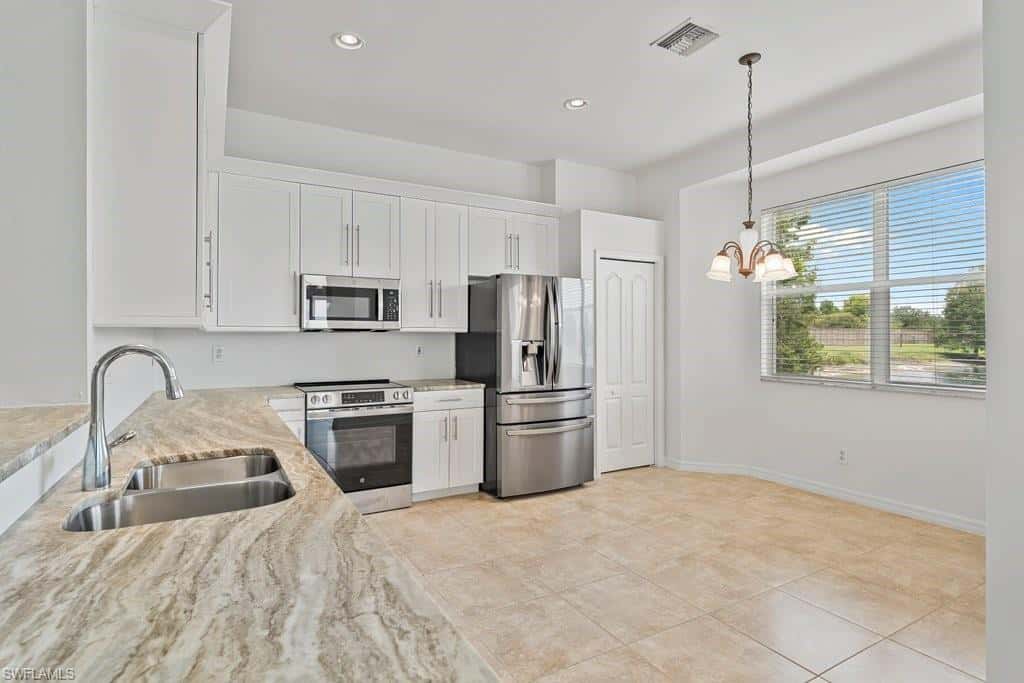 21505 Berwhich Run, Estero, photo 8