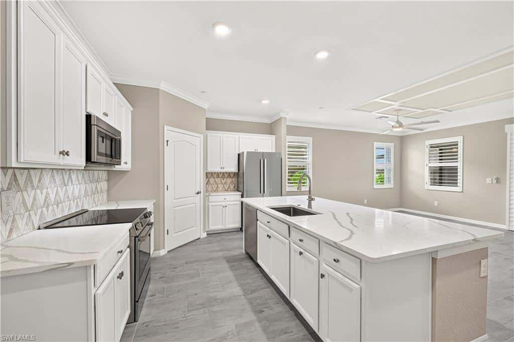 16279 Bonita Landing Circle, Bonita Springs, photo 9